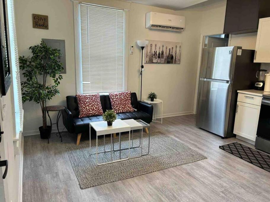 Cozy Studio Bungalow Steps To Armature Works تامبا المظهر الخارجي الصورة